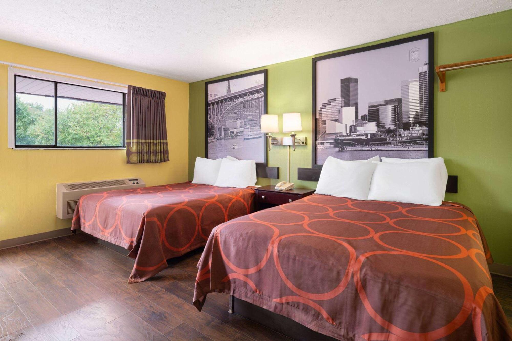Super 8 By Wyndham Youngstown Girard Kültér fotó